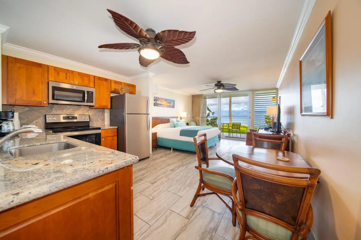 Image 3 of Napili Shores Maui by OUTRIGGER – No Resort & Housekeeping Fees