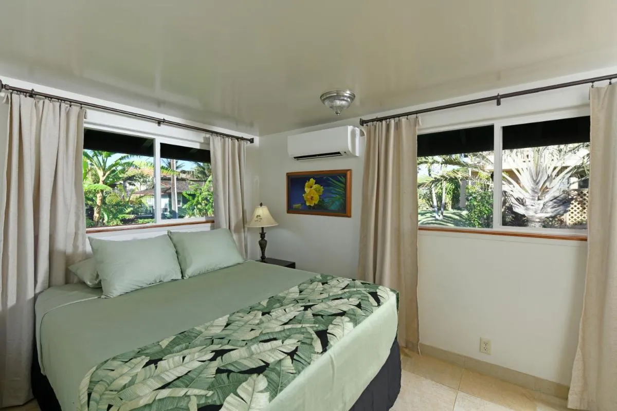 Image 1 of Nona Lani Cottages