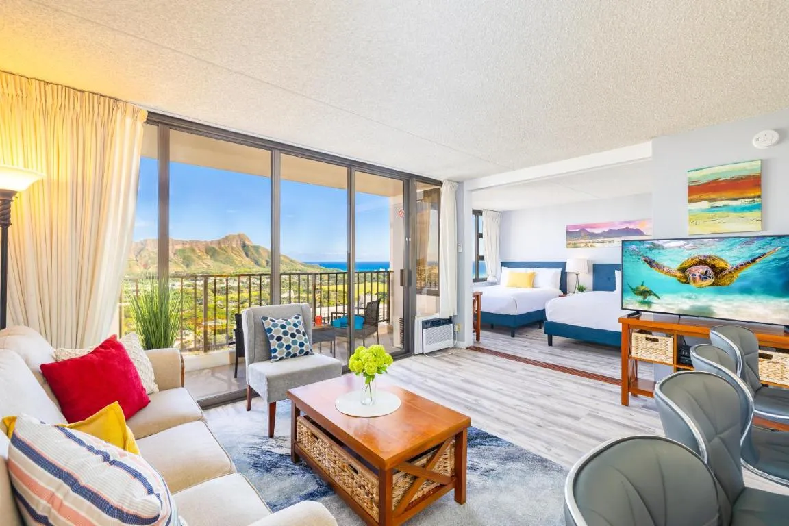 Image of Ocean & Diamond Head Views – Near Beach – Parking!