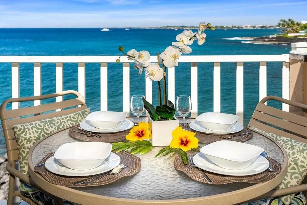 Image of Ocean Echoes: Kona’s Oceanfront Family Oasis