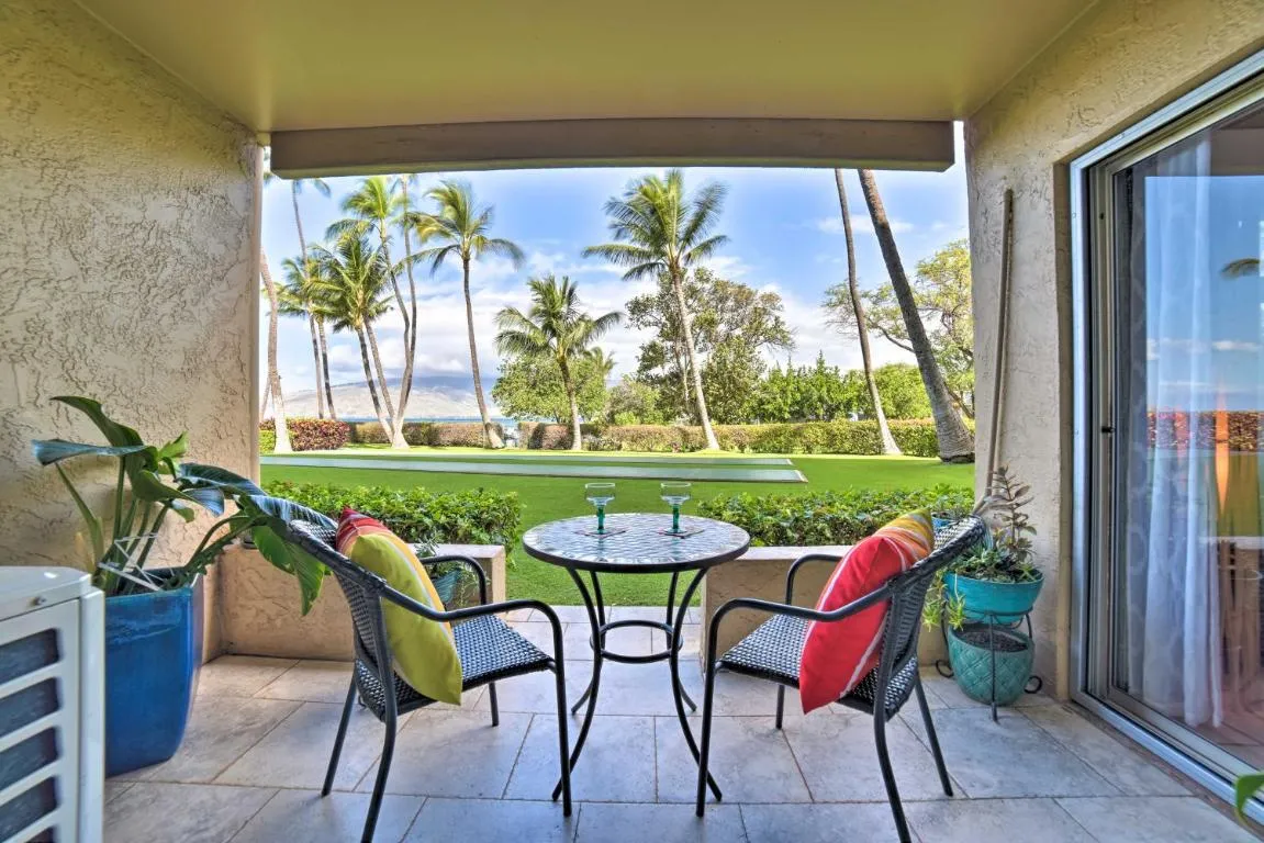 Image of Ocean-View Kihei Condo with Lanai Steps to Beach!