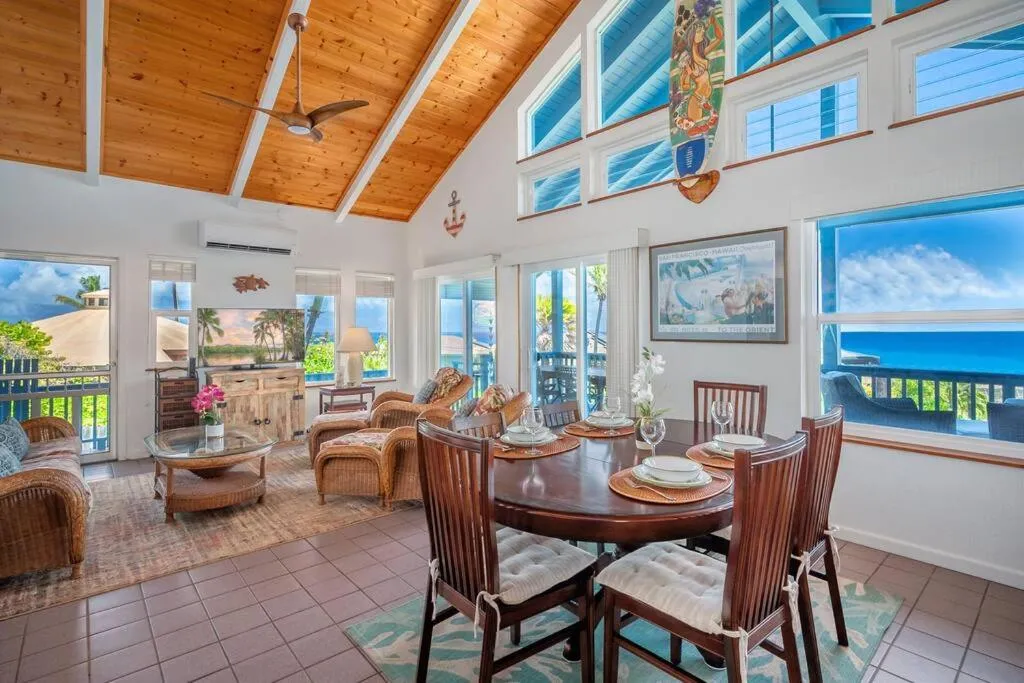 Image of Ocean Views! Walk to Beaches, Tropical Getaway