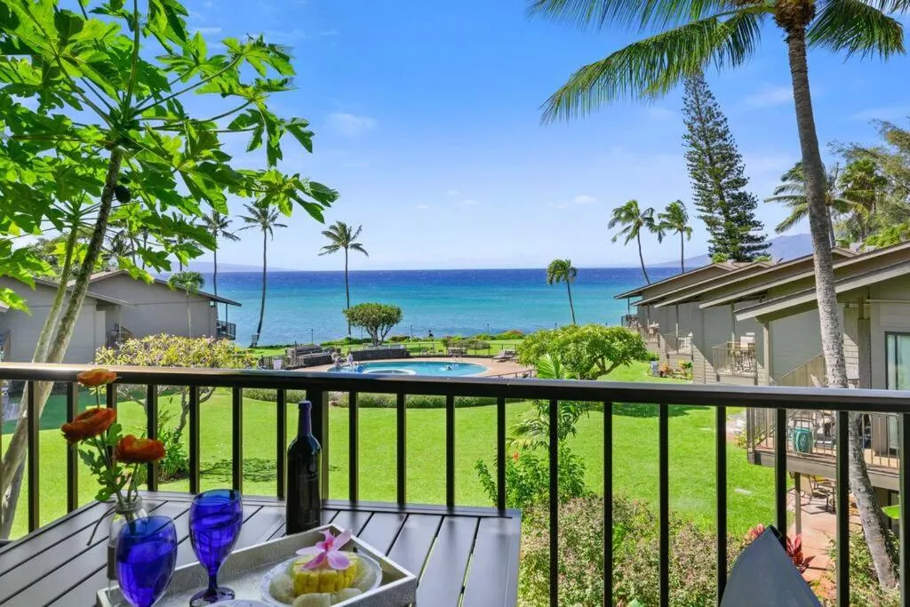 Image of Oceanside-Spectacular View and Poolside Oasis