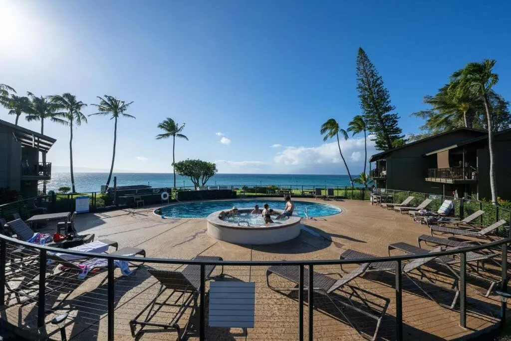 Image 3 of Oceanside-Spectacular View and Poolside Oasis