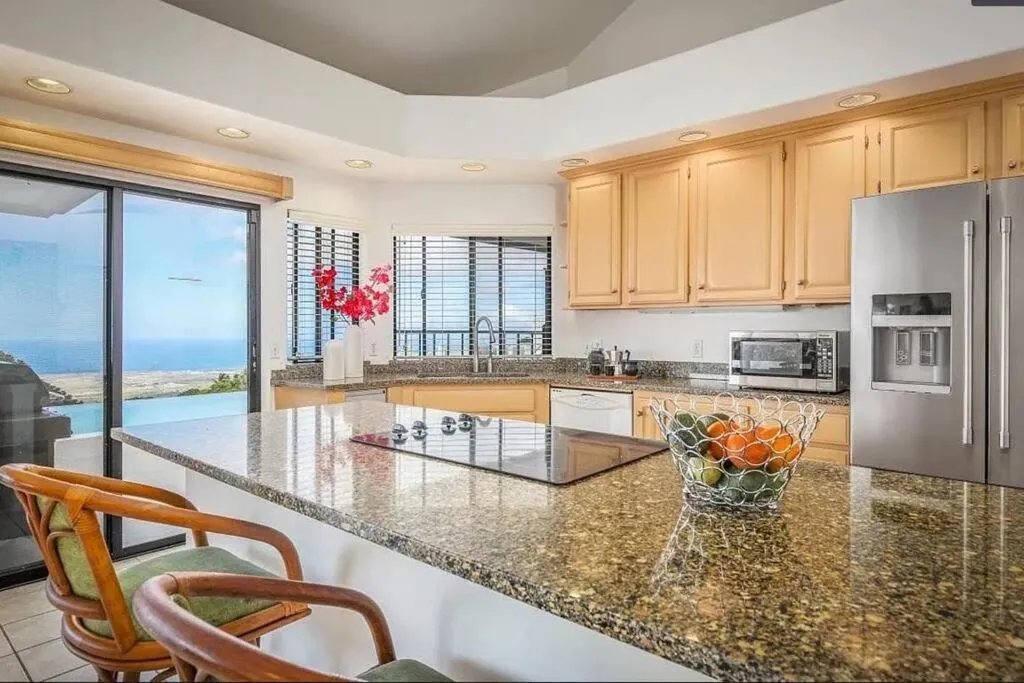 Image 4 of Oceanview Luxury Villa Pool & SPA