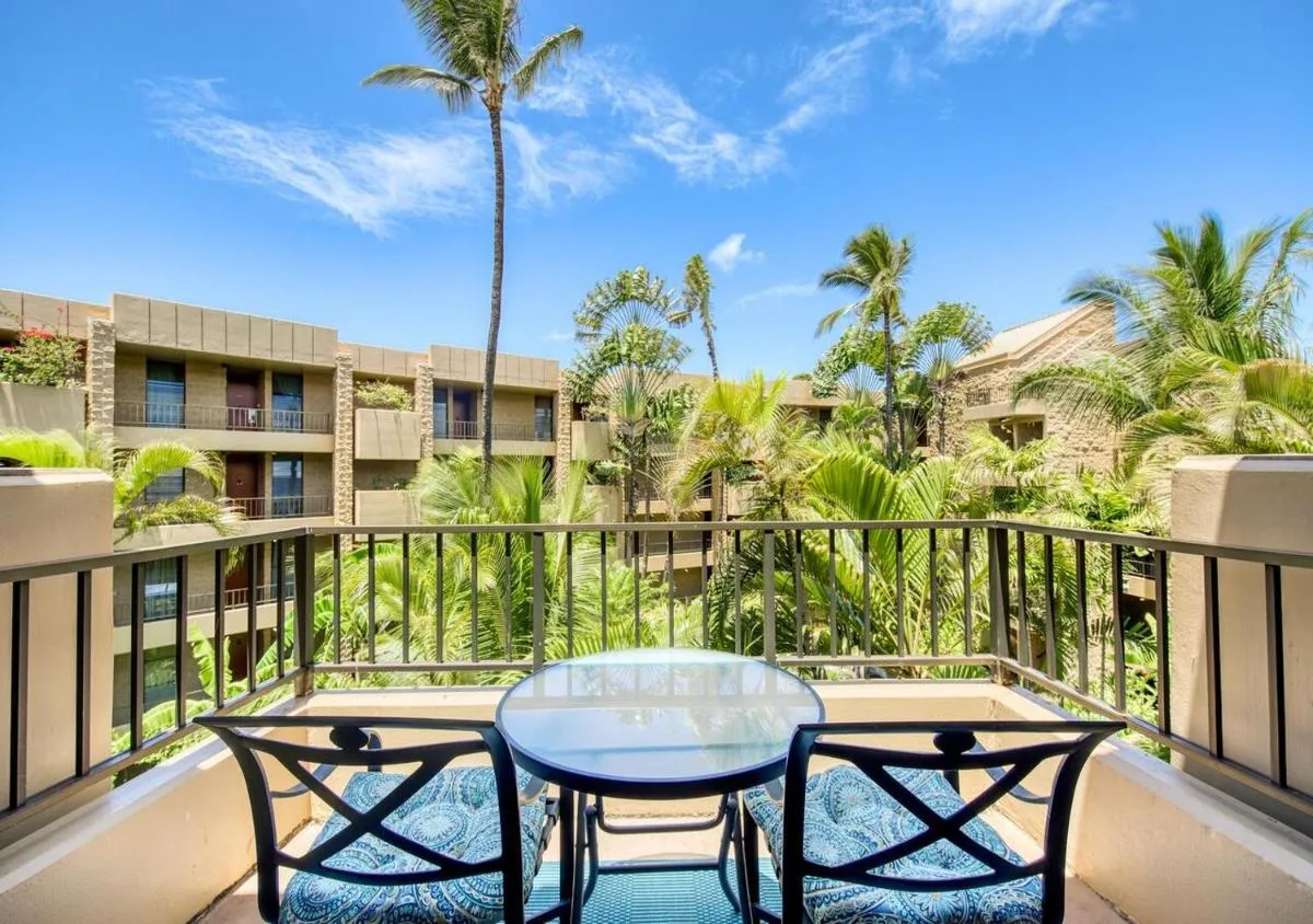 Image 6 of Paki Maui by HI