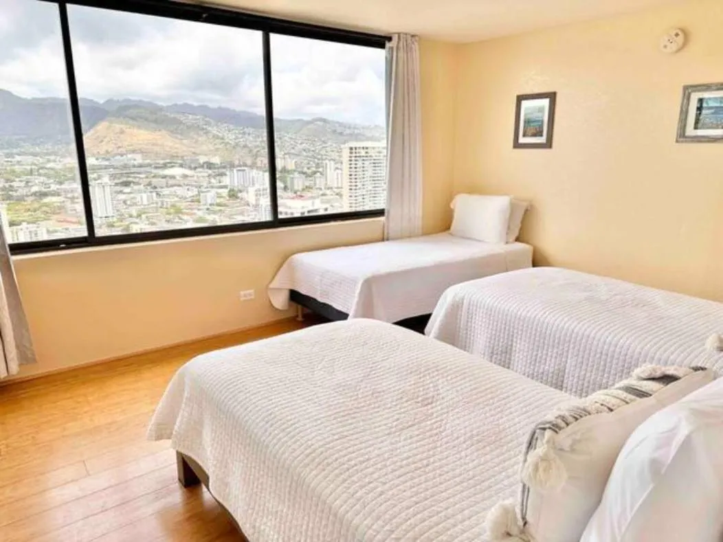 Image 1 of Penthouse Waikiki Panorama Ocean/Mountain Views