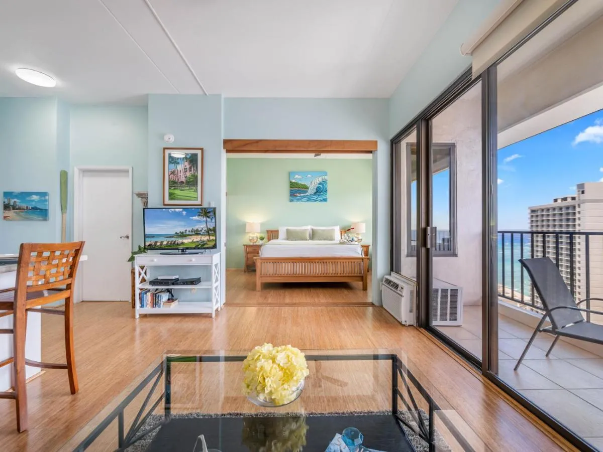 Image 1 of Penthouse With Fabulous Ocean View Near Waikiki Beach