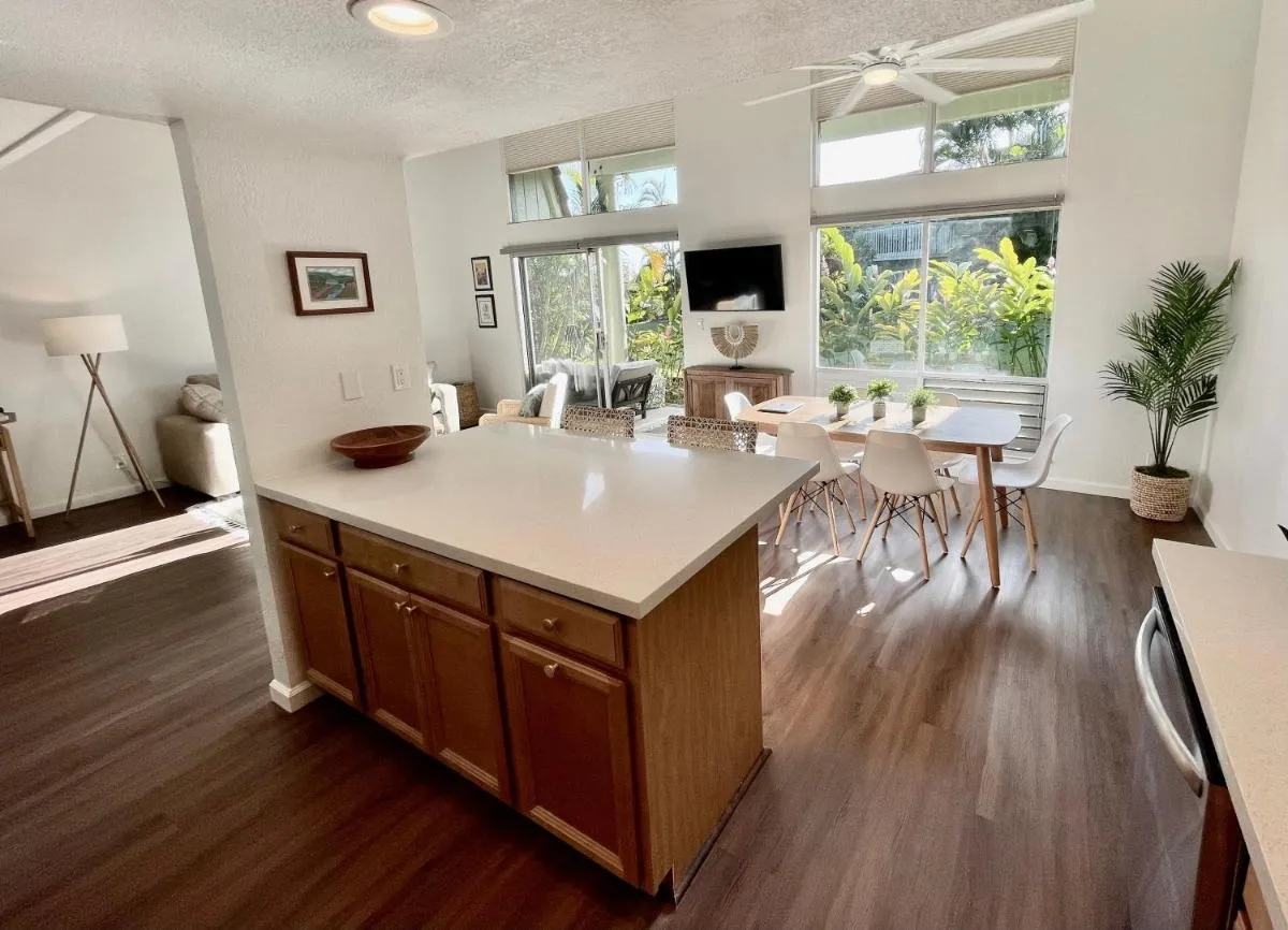 Image 2 of Puamana Maluhia – Two Bedroom / Two Bath Condo