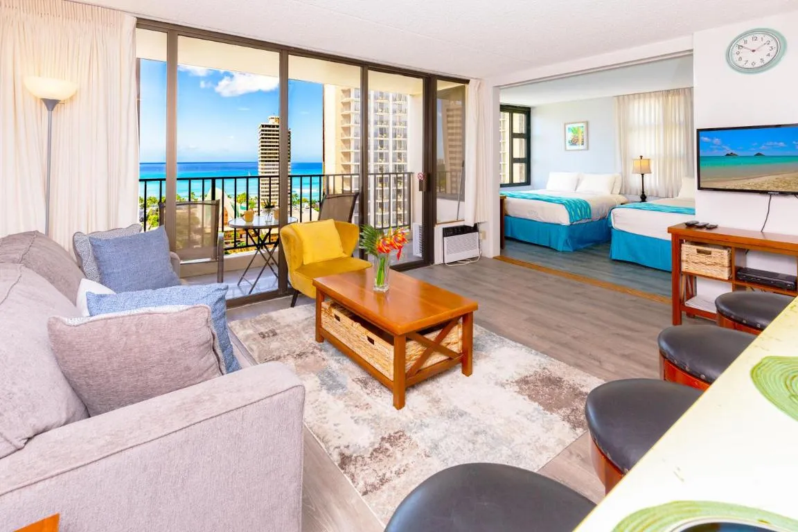 Image of Renovated Ocean View Suite, Near Beach, Free Parking