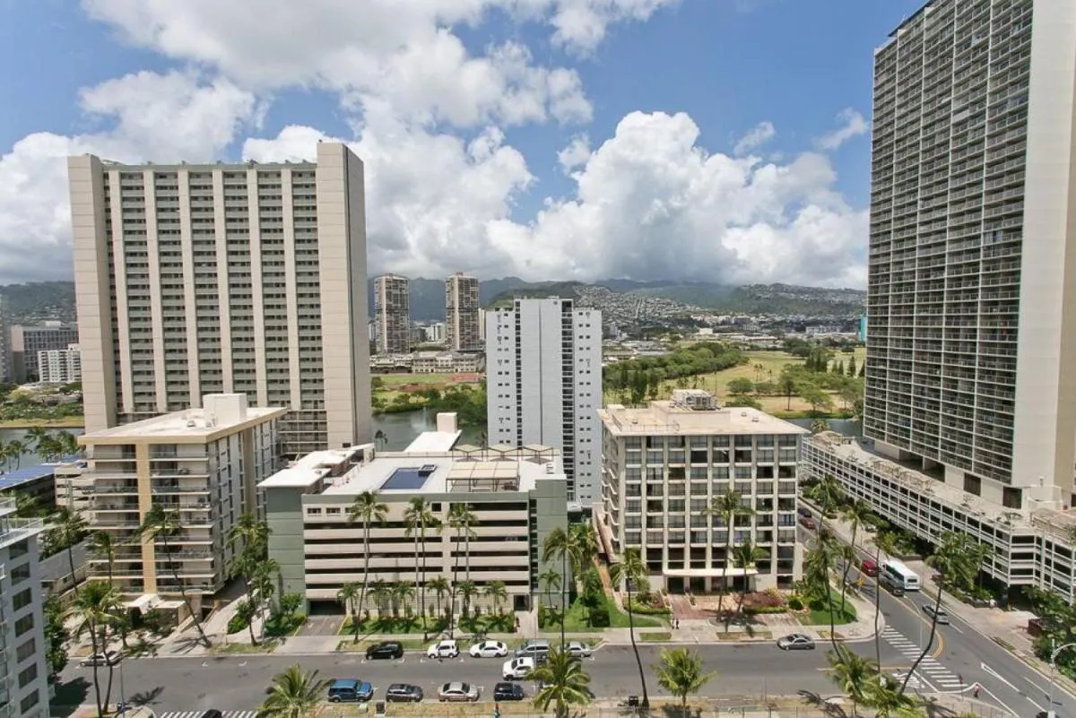 Image 6 of Royal Kuhio 1602 – Spacious Studio with Stunning Mountain Views in the Heart of Waikiki!