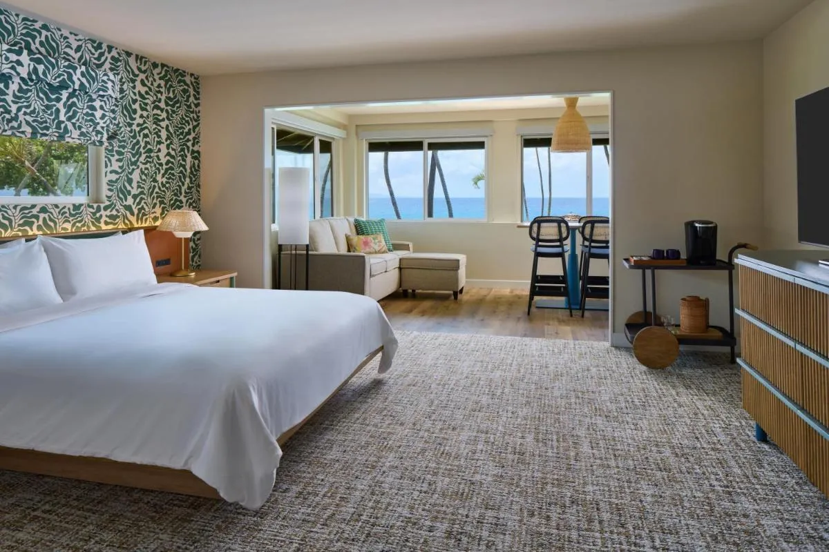 Image 2 of Royal Lahaina Resort & Bungalows