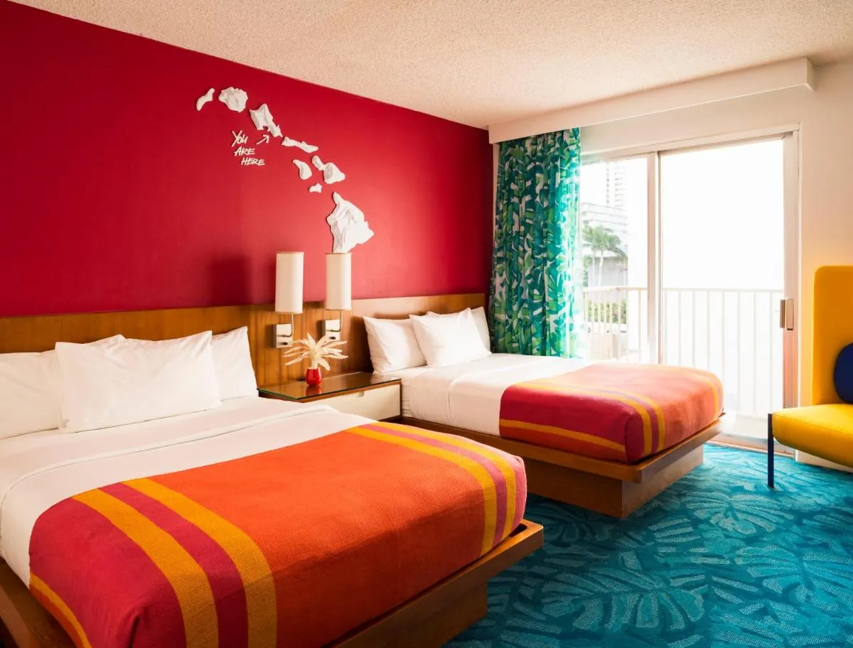 Image 1 of Shoreline Hotel Waikiki