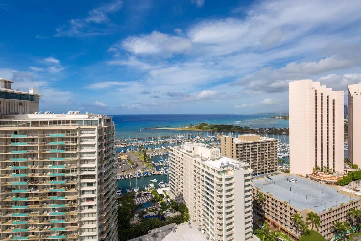Image of Signature Suites 11