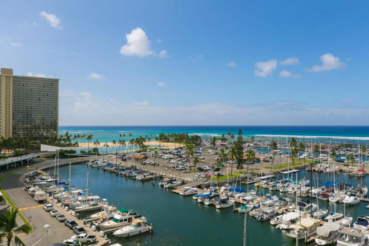 Image 5 of Spacious One Bedroom Harbor View Condos at Ilikai Marina With Private Balcony
