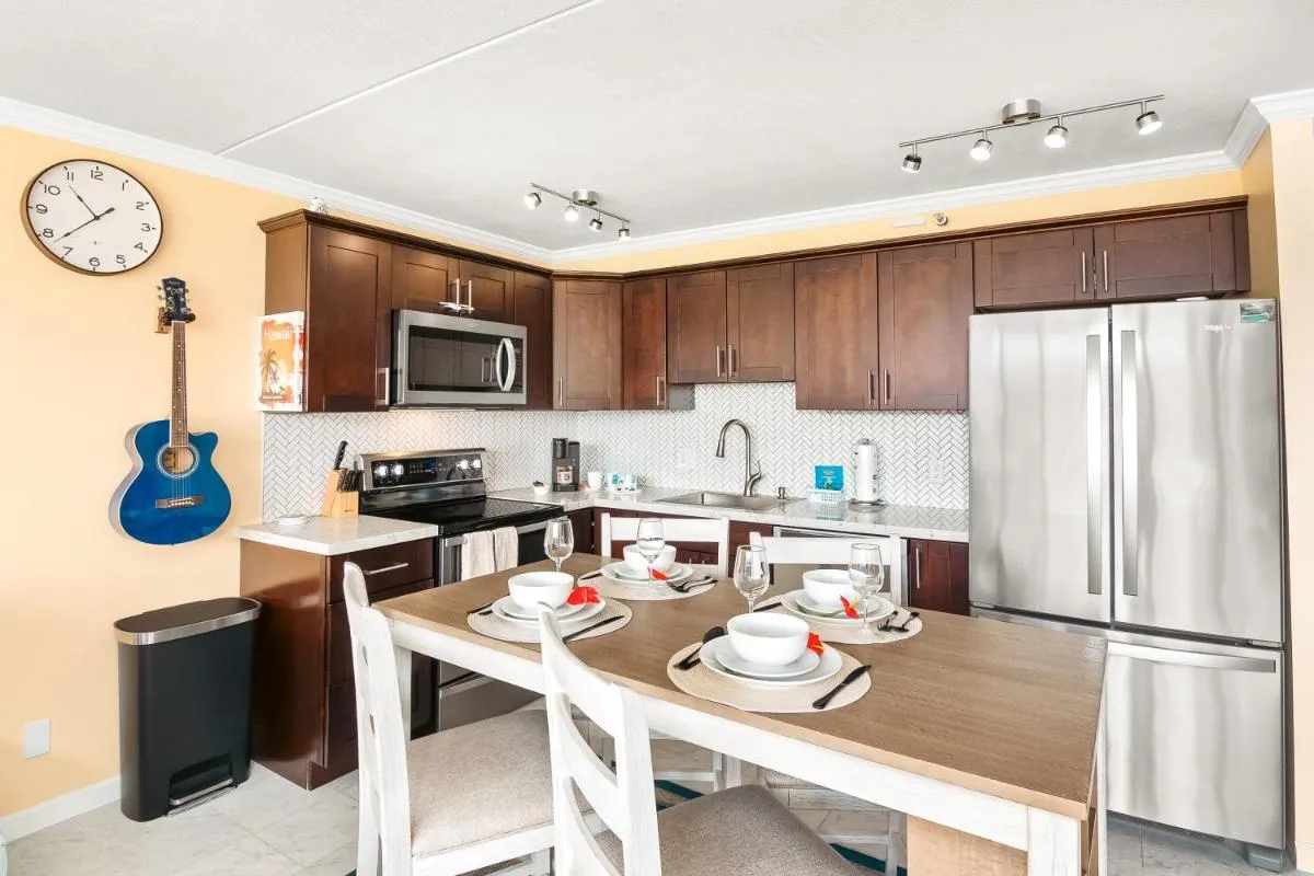 Image 4 of Stylish 1BR Condo with Mountain View & Free Parking!