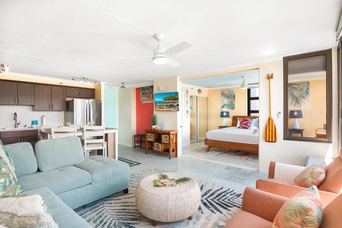 Image 2 of Stylish 1BR Condo with Mountain View & Free Parking!