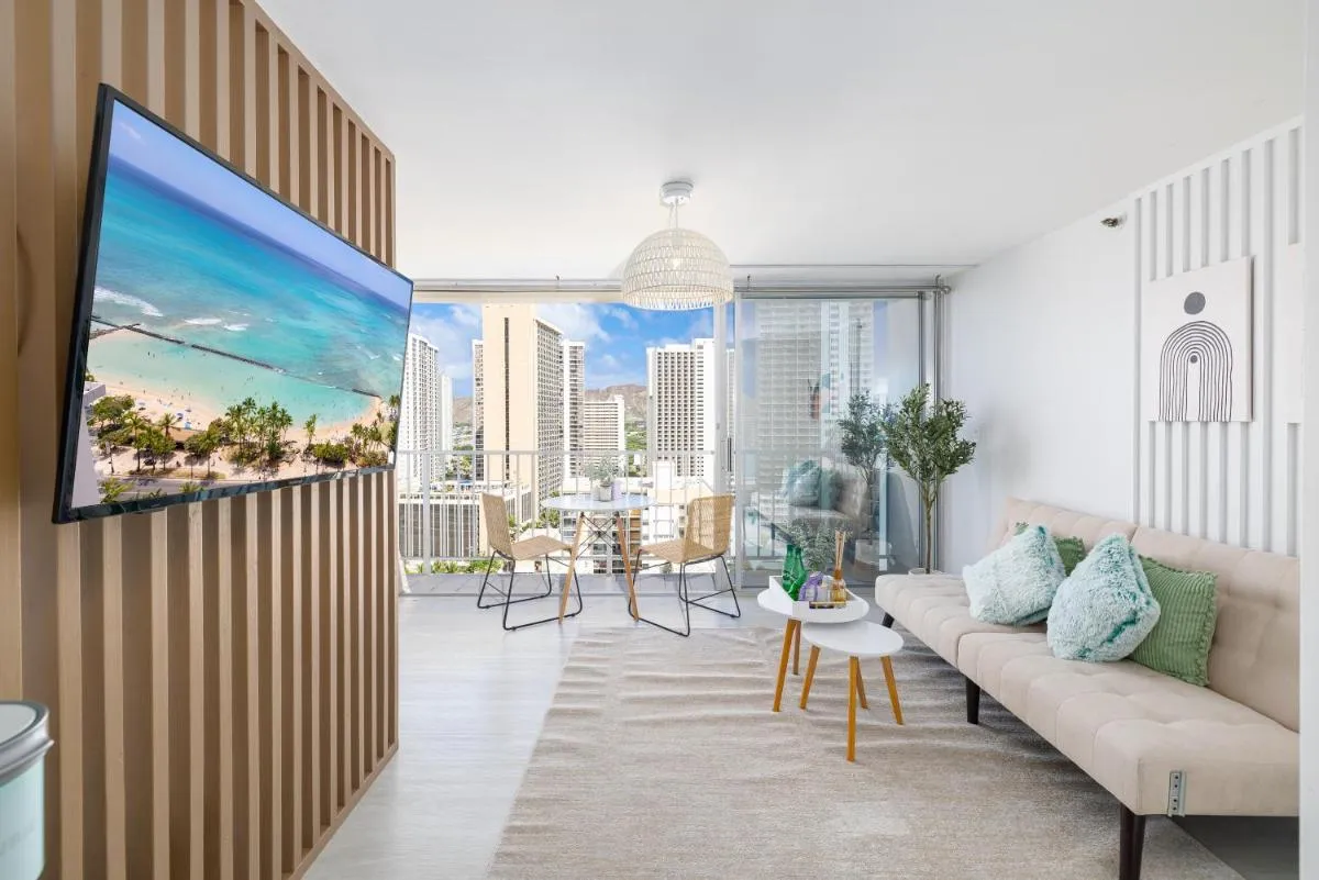 Image 5 of Stylish, Newly Renovated Studio Near Waikiki Beach!