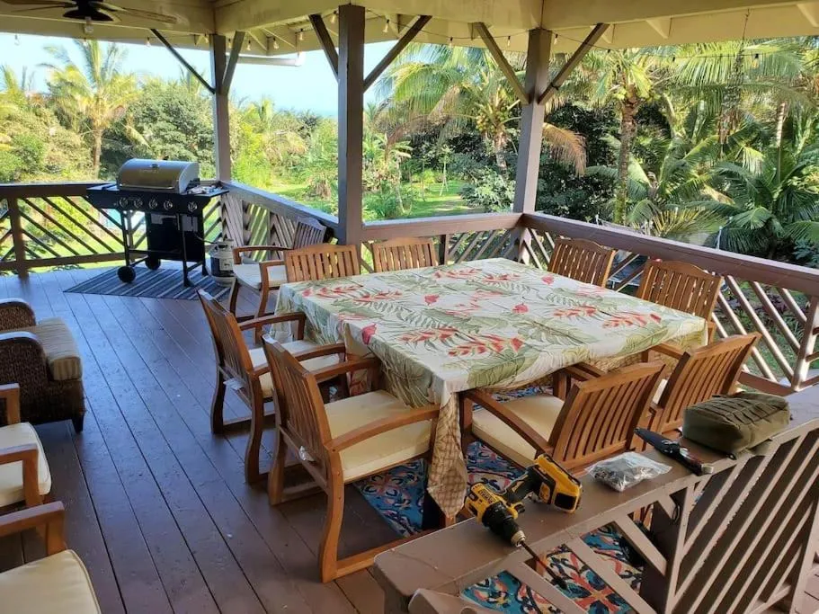 Image 3 of THE HONOMU HOUSE – Gorgeous, Spacious 4Bd2Ba Home near Waterfalls and Hilo, Sleeps 12!