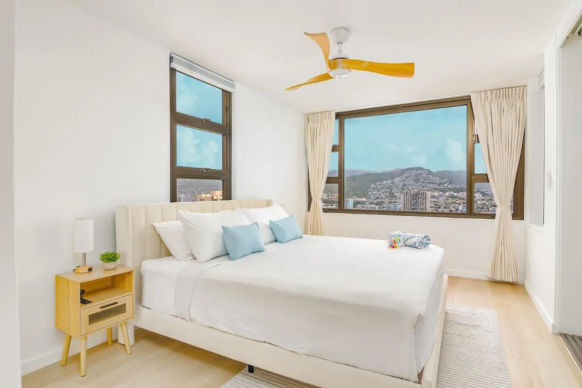Image 5 of Tastefully Remodeled Apt with Mountain View & Free Parking!