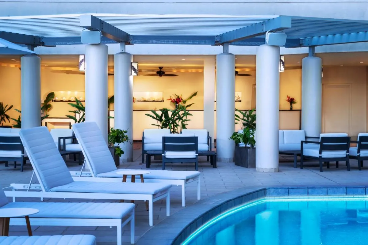 Image 2 of The Twin Fin Hotel