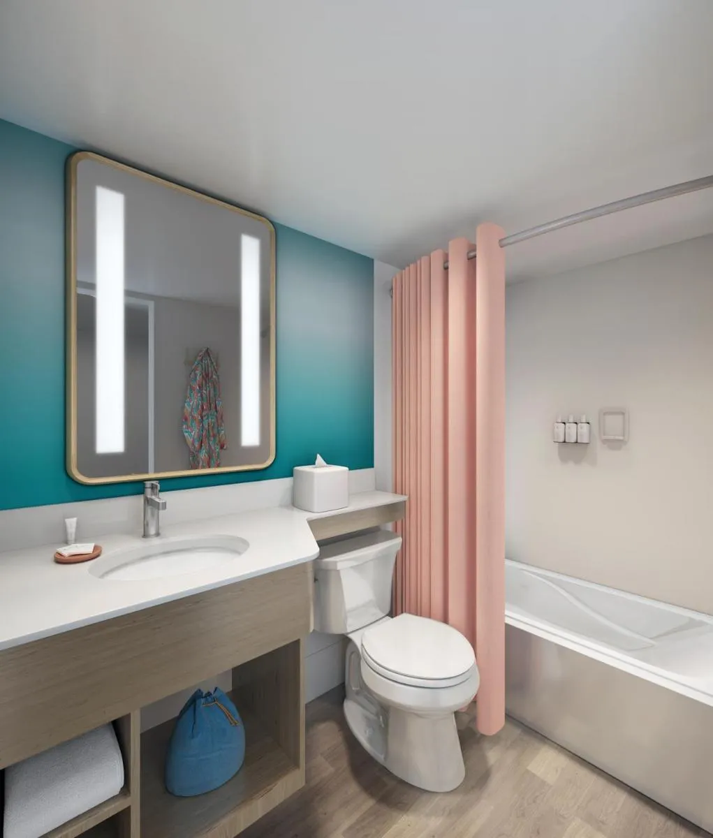 Image 3 of The Twin Fin Hotel