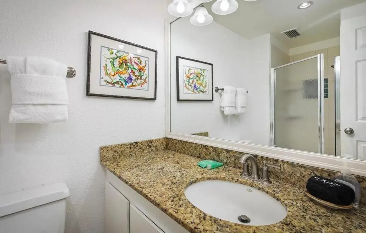 Image 1 of Unobstructed ocean views, Oceanside Pool, 2B/2B, Sleeps 6