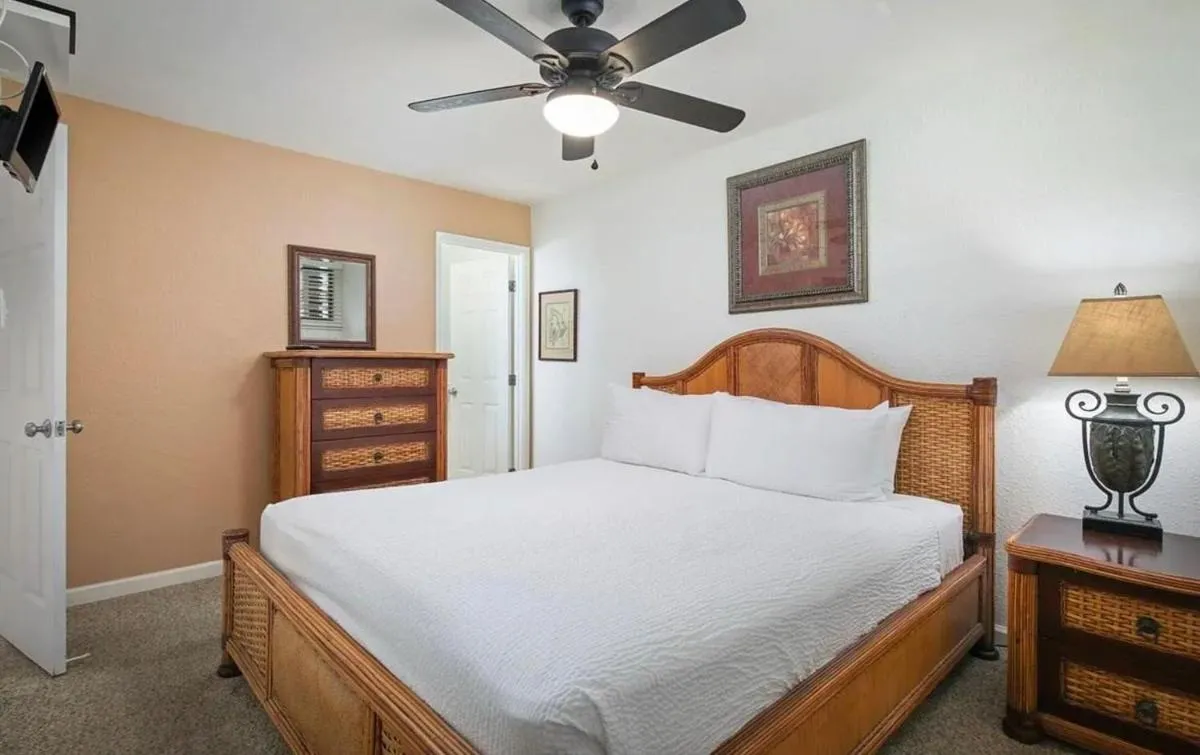 Image of Unobstructed ocean views, Oceanside Pool, 2B/2B, Sleeps 6