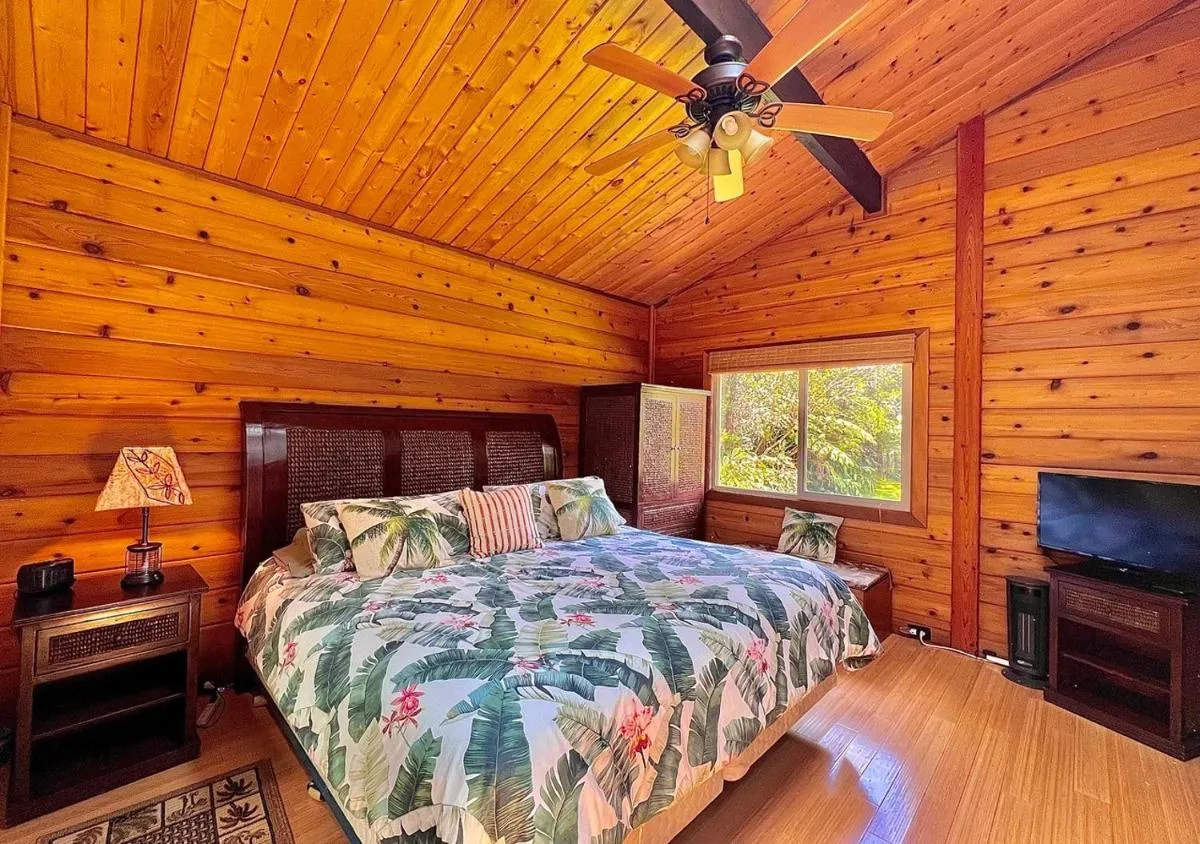Image 6 of Volcano Hideaway Cabin as seen on HGTV