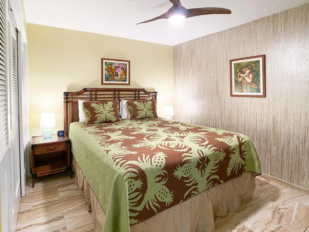 Image 1 of WBH D227 – Aloha La’i2 – Oceanfront/1b1b/Wifi/AC/Cable/Pool/Extras