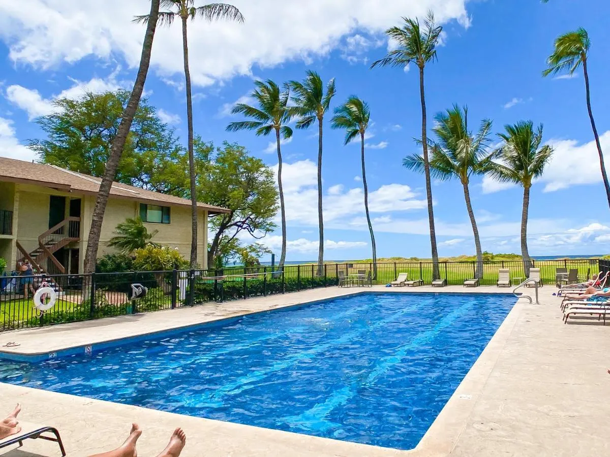 Image 3 of WBH D227 – Aloha La’i2 – Oceanfront/1b1b/Wifi/AC/Cable/Pool/Extras