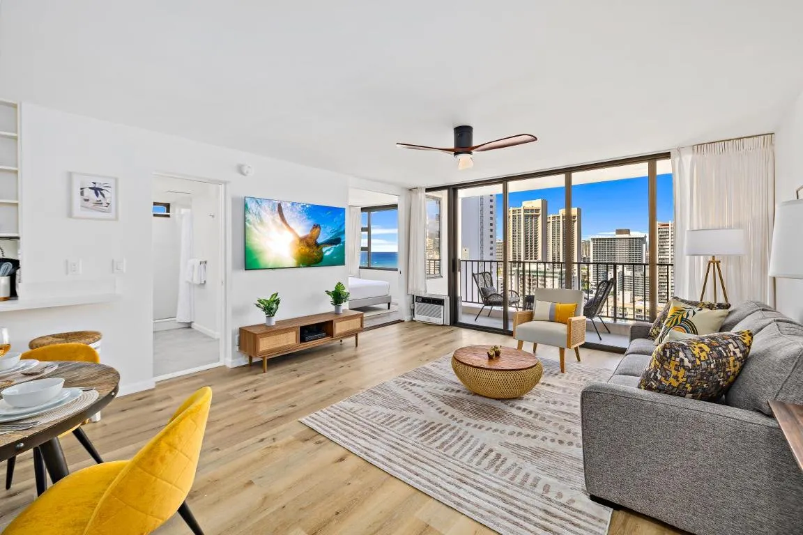 Image of Waikiki Banyan Fabulous Ocean View Condo with Free Parking
