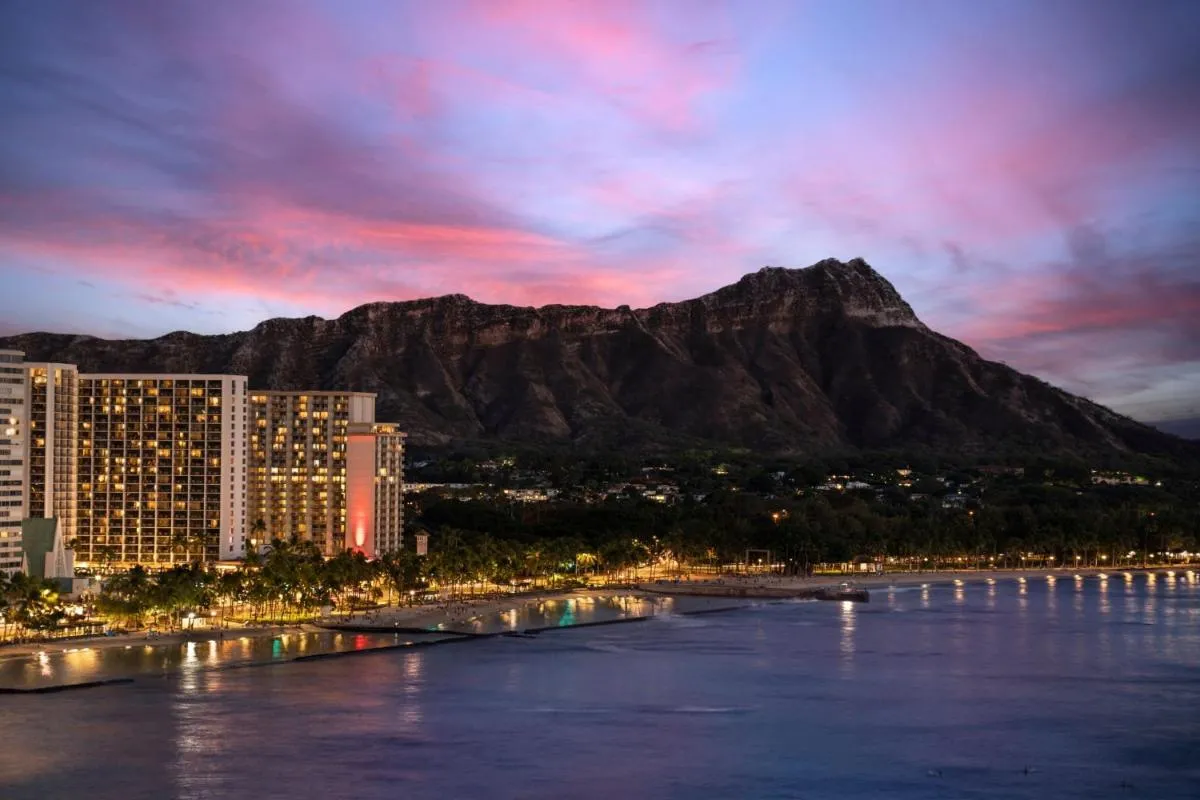 Image 5 of Waikiki Beach Marriott Resort & Spa