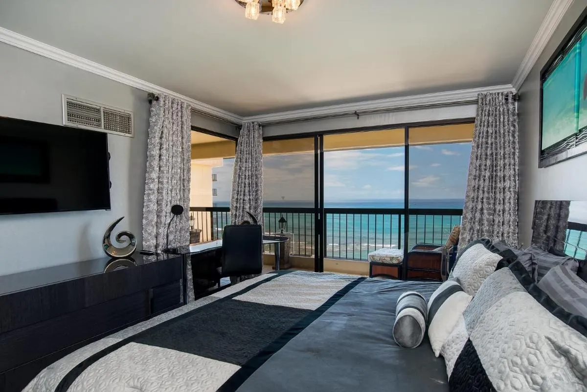Image 1 of Waikiki Beach Tower