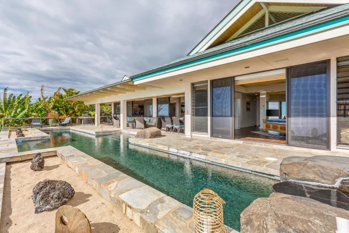 Image 3 of Waterfall House – Hawaii
