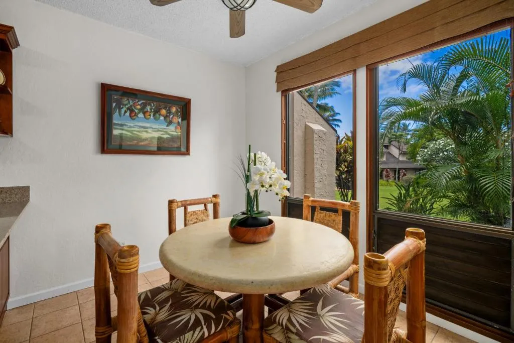 Image of 1Br 1Ba Kahala Tropical Dream, Pool, Garden View 513