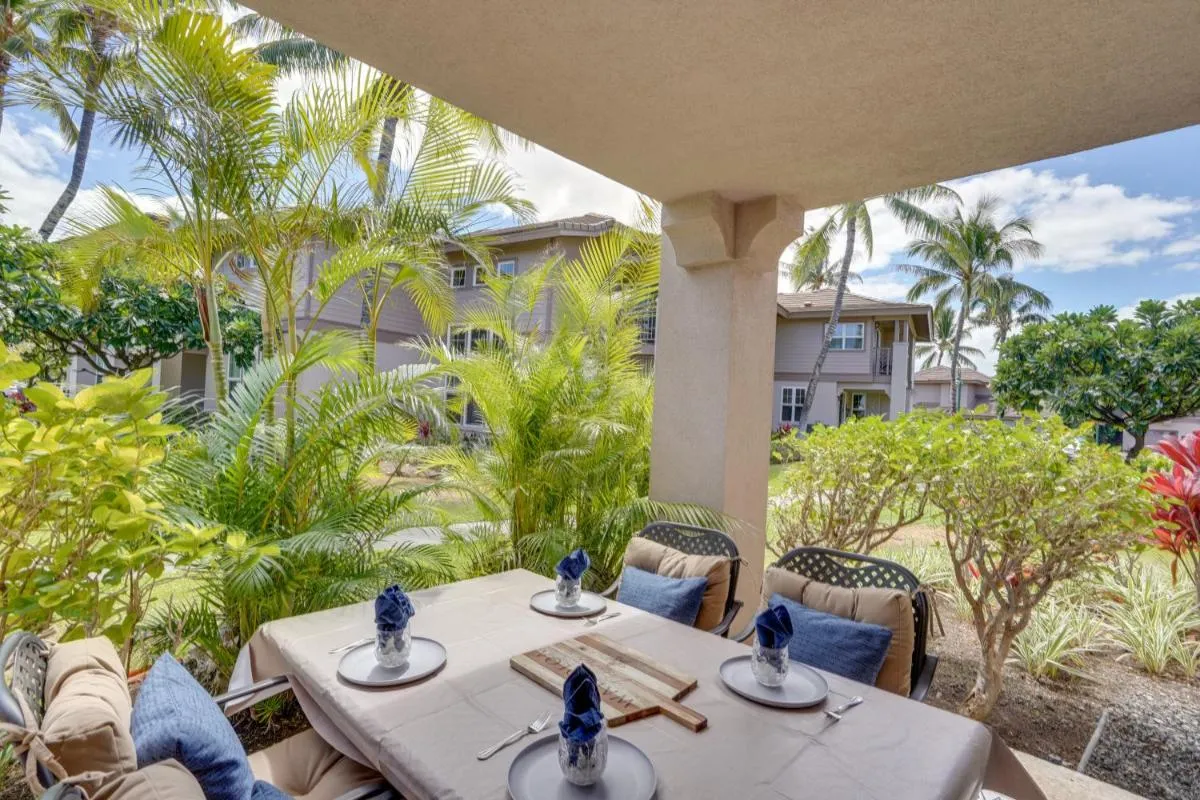 Image 1 of 1 Mi to Coast and Shops Waikoloa Beach Getaway!