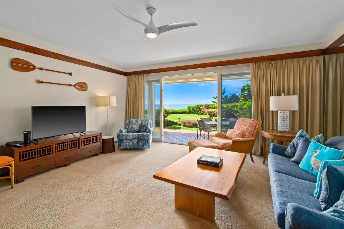 Image 6 of 2BR Ocean View Condo at Whaler’s Cove – Alekona Kauai