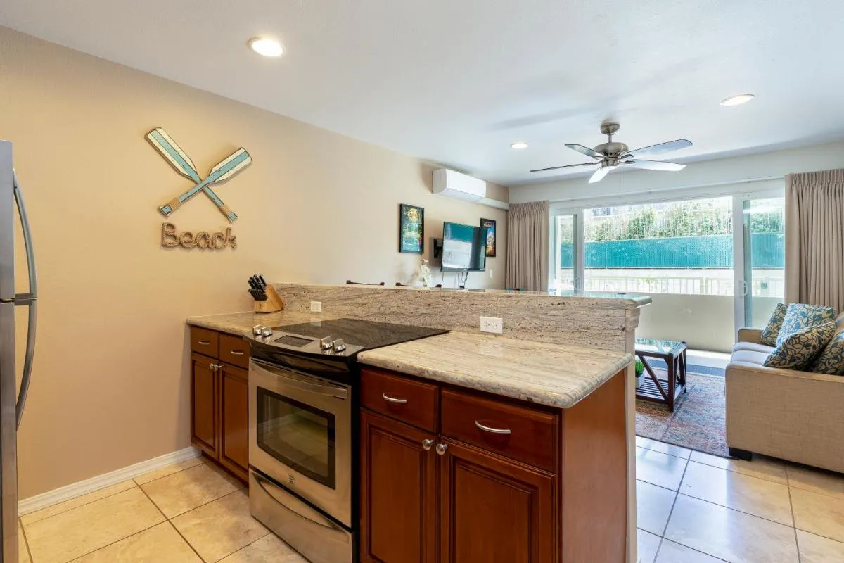 Image 1 of 2 Bedroom Kapaa Condo, Pool, AC, Beach Access KK116