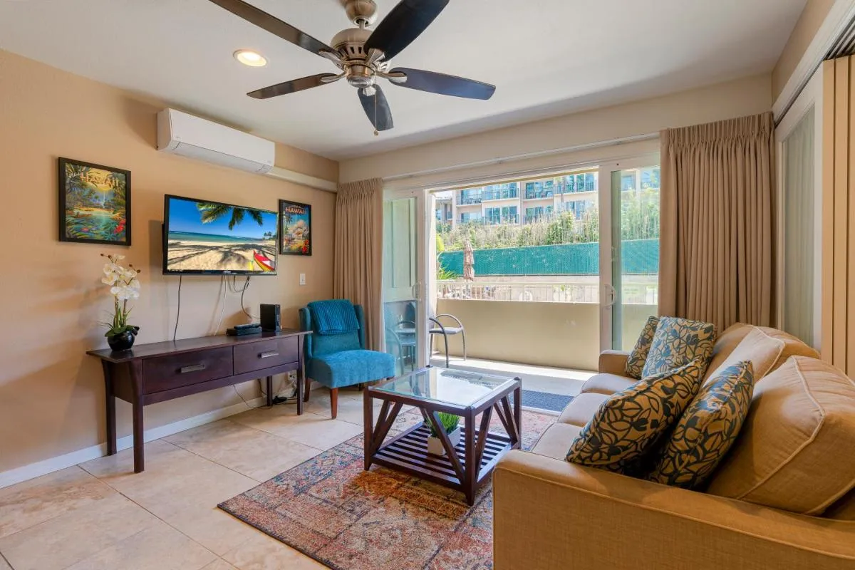 Image 2 of 2 Bedroom Kapaa Condo, Pool, AC, Beach Access KK116