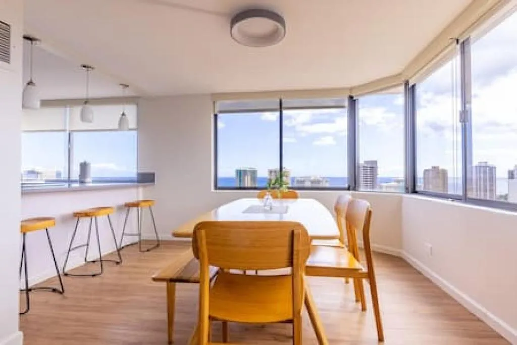 Image of 5 Star 270 Degree Ocean View Waikiki Penthouse NEW