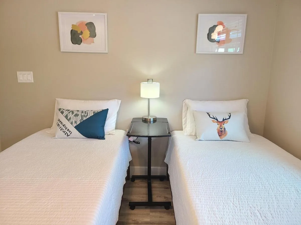 Image 4 of Air Conditioned! Paradise Park Brand new 2-bedroom Suite
