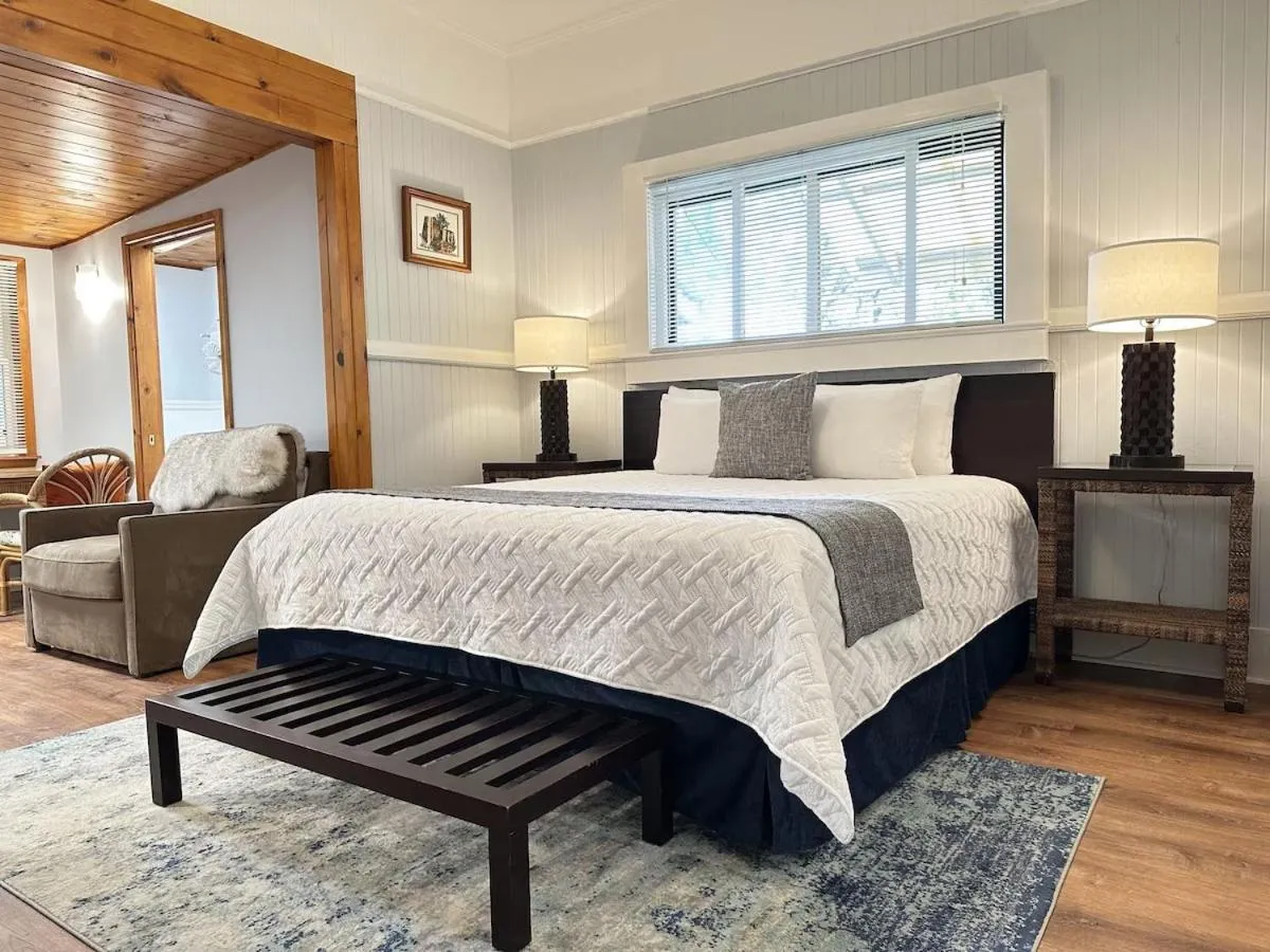 Image 1 of Aloha Junction Guest House – 5 min from Hawaii Volcanoes National Park