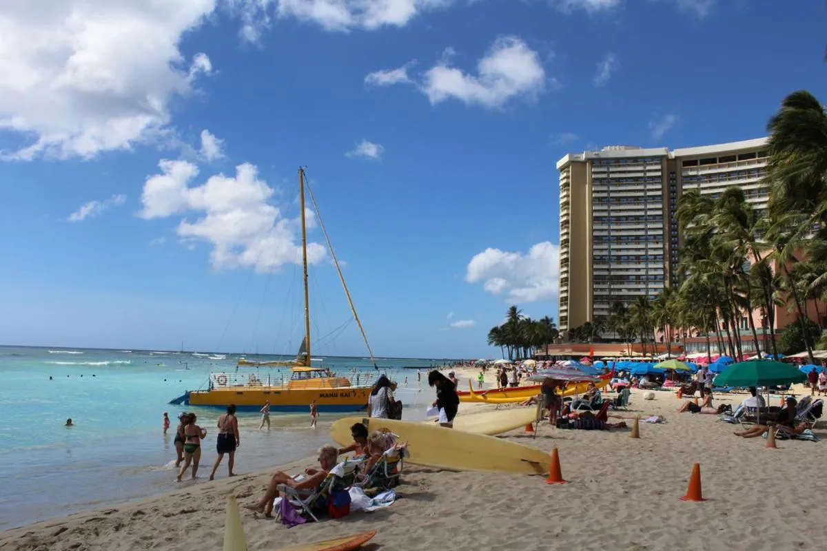 Image 2 of Aloha Suites Waikiki