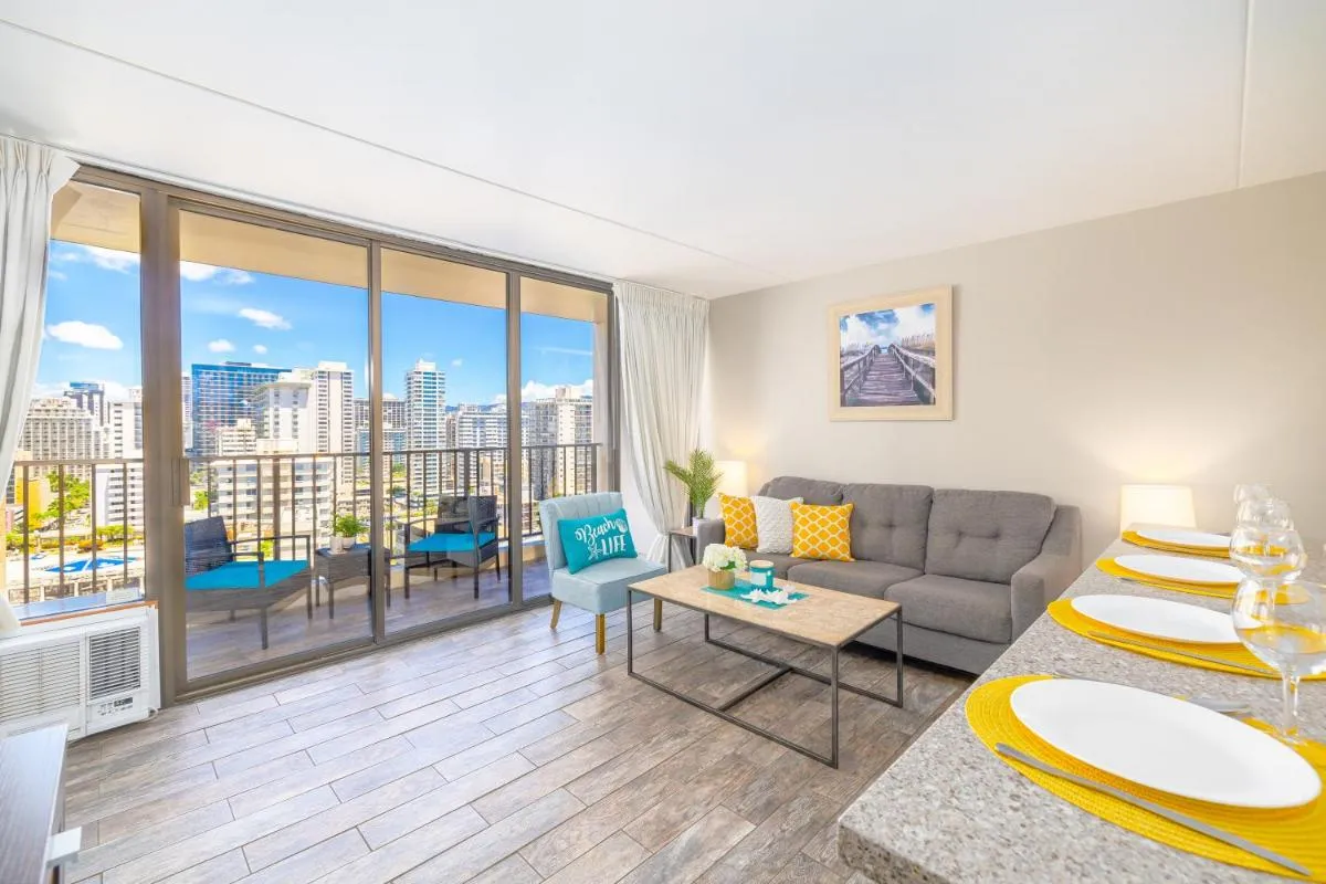 Image 6 of Aloha Vibes with Ocean Views, Near Beach & Parking!
