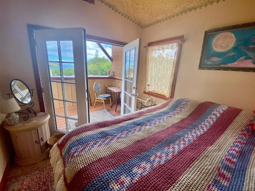 Image of Artsy Cabin on Organic Farm