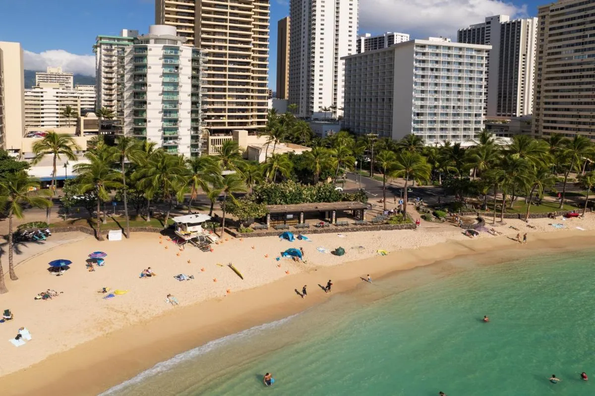 Image 2 of Aston Waikiki Circle Hotel