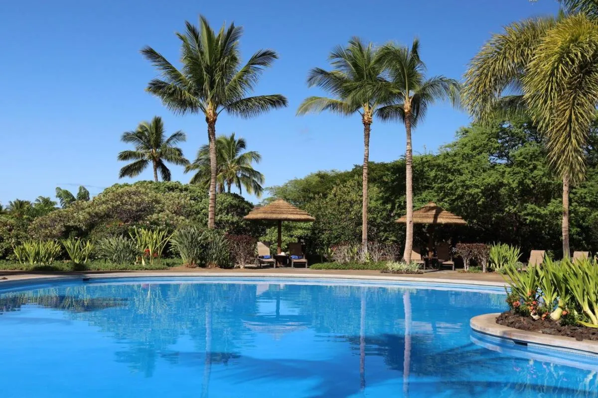 Image 3 of BLUE LAGOON Single Level 4BR KaMilo Home with Pool and Cottage