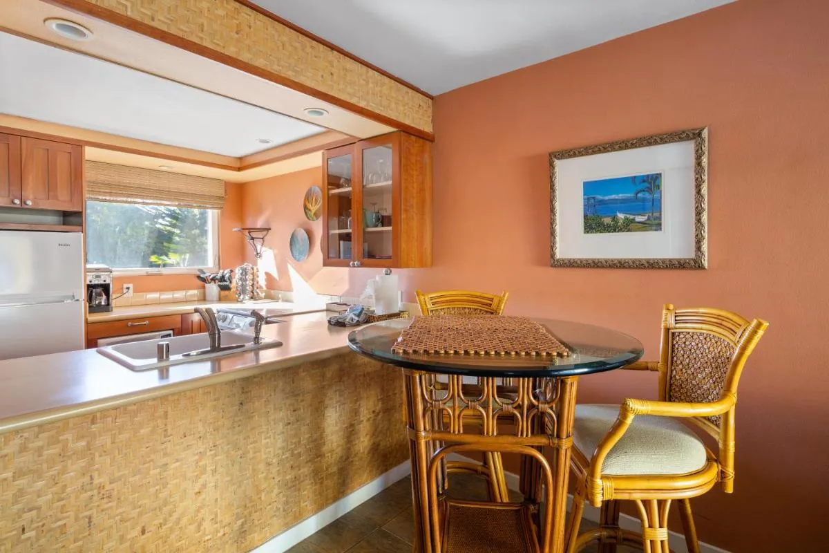 Image 3 of Bamboo Suite located across from the beach, 1 Bedroom sleeps 4
