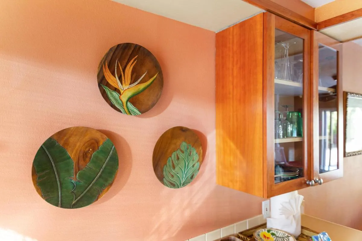 Image 2 of Bamboo Suite located across from the beach, 1 Bedroom sleeps 4